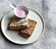 Блинчики с яблоком и корицей 