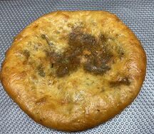 Кутаб с зеленью и сыром