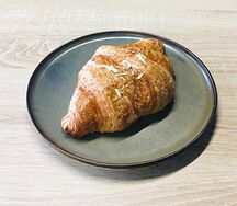 Круассан с ветчиной и сыром