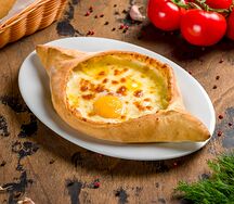 Хачапури по-аджарски