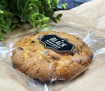 Печенье сливочное с шоколадной крошкой