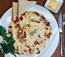Омлет с беконом