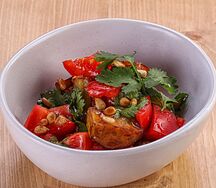 Салат с хрустящими баклажанами