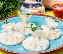 Хинкали с крабом в сливках