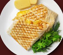 Курочка с сыром сулугуни