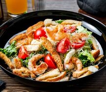 Салат Цезарь с Креветкой