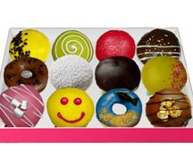 Коробка из двенадцати пончиков