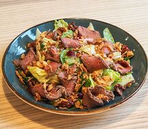 Салат с ростбифом