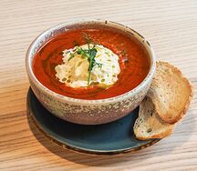 Суп томатный со страчателлой