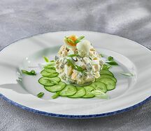 Оливье с копченой курицей