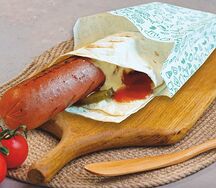 Лавдог с куриной сосиской
