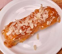 Эклер сливочный 
