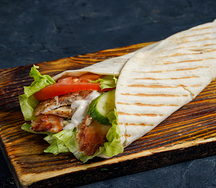 В пите Донер куриный