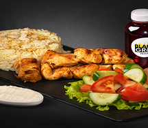 Комбо Гурмэ мясо гриль с рисом и овощным салатом