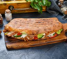 Донер с курицей в багете