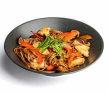 Вок Лапша с курицей