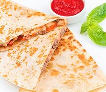 Кесадилья куриная