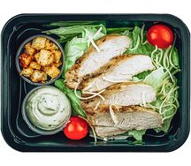 Салат Цезарь с курицей