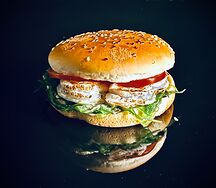 Бургер с морепродуктами