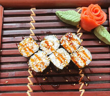 Ролл с угрем