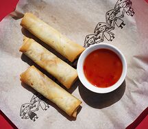 Острые роллы Чаби Чу с цыпленком