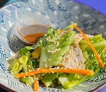 Салат Донхой с индейкой в соево-кунжутном соусе