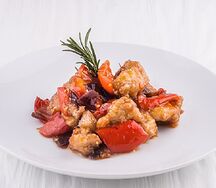 Курица в кисло-сладком соусе