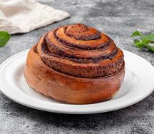 Булочка с корицей