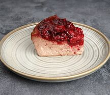 Торт Шоколадный чизкейк с вишней