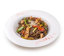 Якисоба с курицей