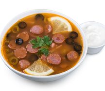 Солянка мясная