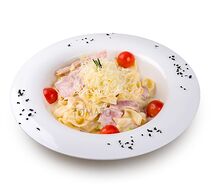 Фетучини с беконом