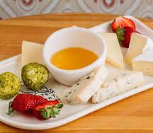 Сыры с мёдом