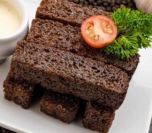 Гренки чесночные