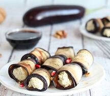 Рулетики из баклажана с грецким орехом