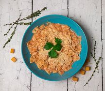 Фарфалле с лососем