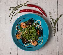 Салат с морепродуктами