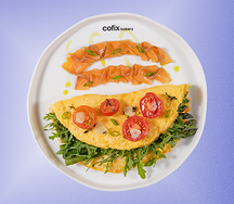 Кето-омлет с лососем и спаржей