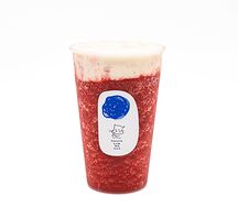 Клубничный Слаш с пенкой из сливочного сыра