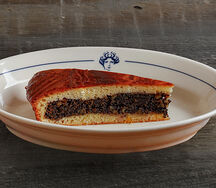 Баскский пирог с маком