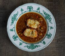 Луковый суп, фуа-гра, трюфель