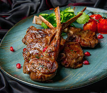 Каре ягненка на гриле