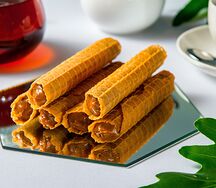 Вафельные трубочки с вареной сгущенкой