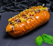 Хот-дог с куриной колбаской