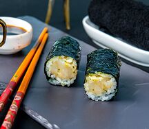 Хенд-ролл с гребешком