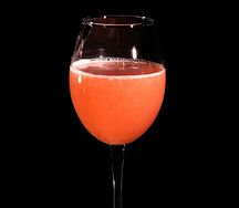 Свежевыжатый грейпфрутовый сок