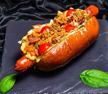 Хот-дог с говяжьей колбаской