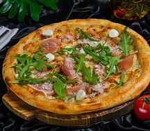 Парма с рукколой