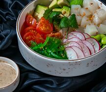 Поке с гребешком