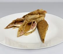 Блинчики с ветчиной и сыром